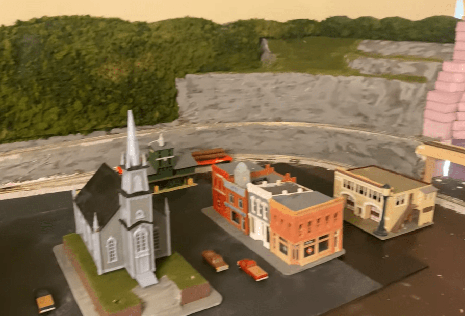 Model Train Layout Update (Looking Back at 2023)
